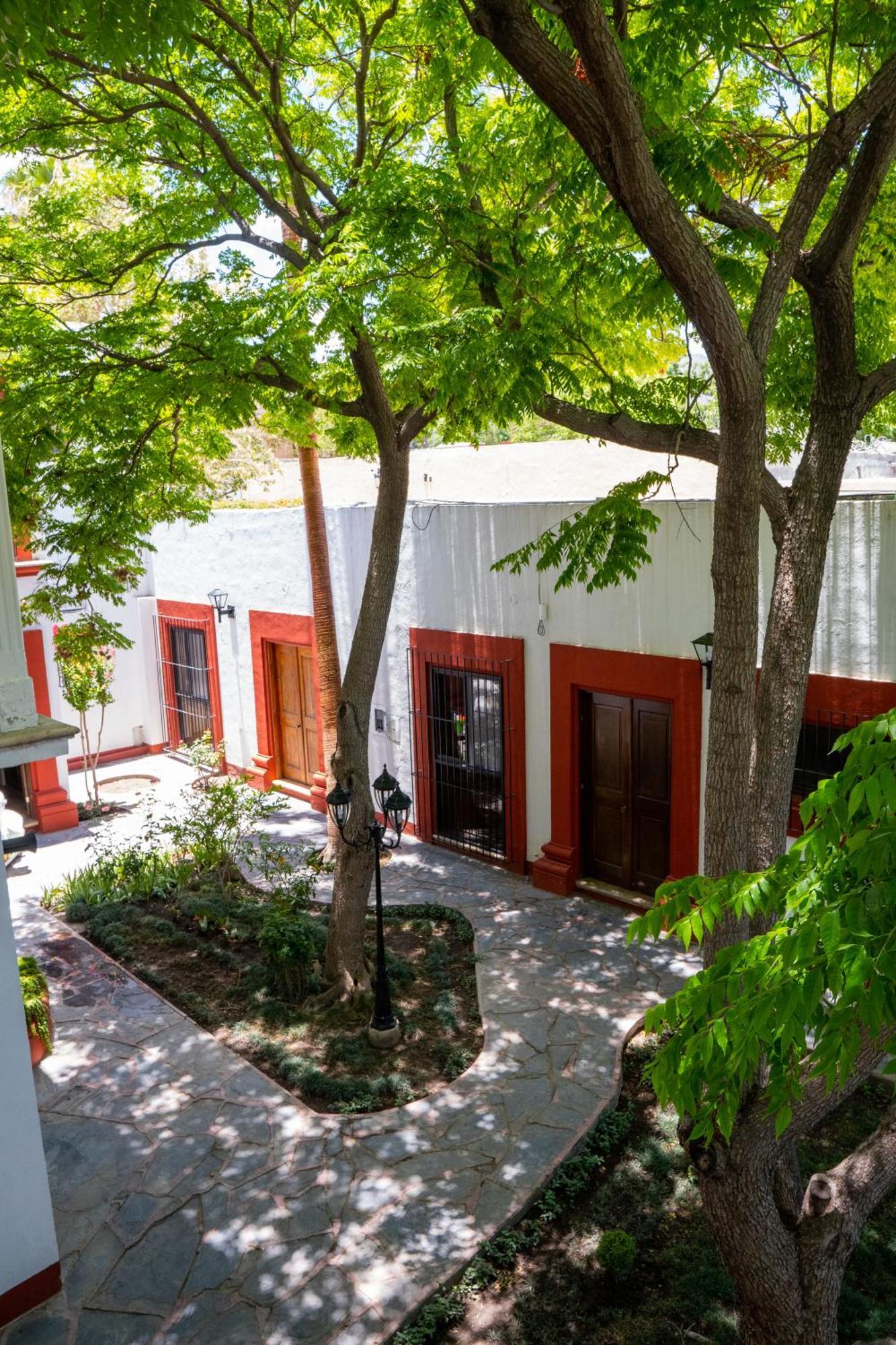Hotel El Farol Parras de la Fuente Exteriör bild